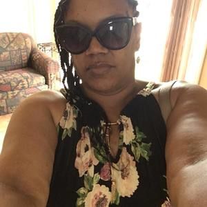 Meet your Posher, Vicki